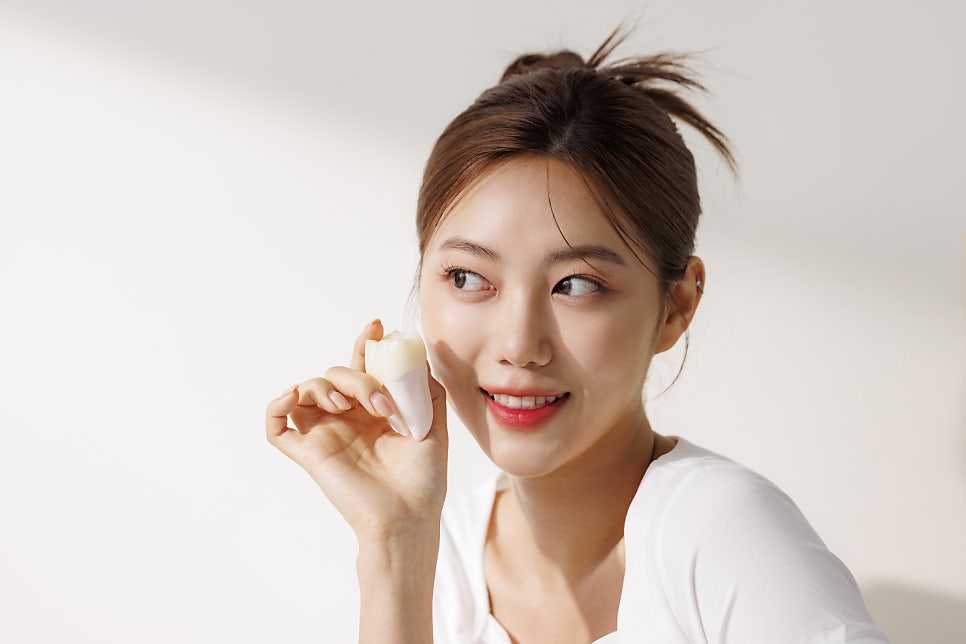 정자역 치과, 라미네이트로 치아를 좀 더 투명하고 하얗게