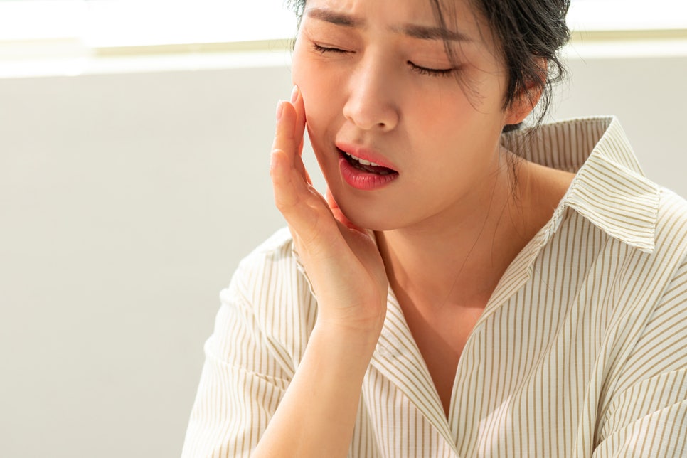 정자동 시린이, 찬물 마실 때 찌릿! 단순 민감성일까, 충치일까?
