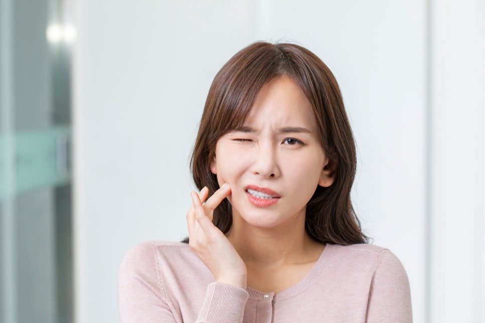 정자동 시린이, 찬물 마실 때 찌릿! 단순 민감성일까, 충치일까?