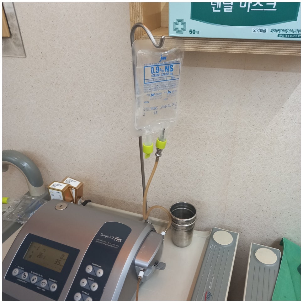 수내치과, 초등학생 치아교정은 영구치가 다 날 때까지 기다려야 할까요?