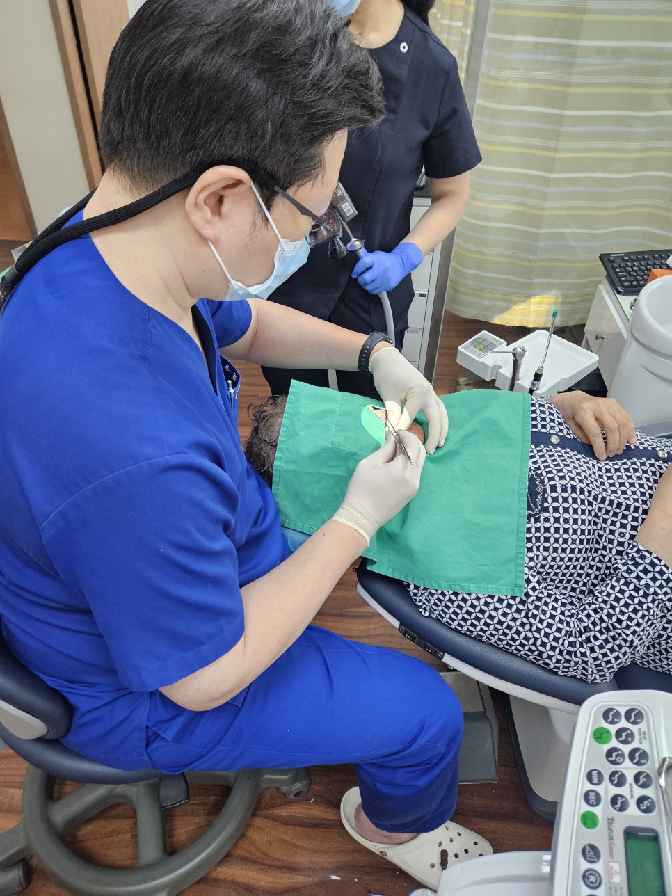 미금역치과 찾는다면, 임플란트 전에 ‘발치를 꼭 해야 하는지’ 물어보세요